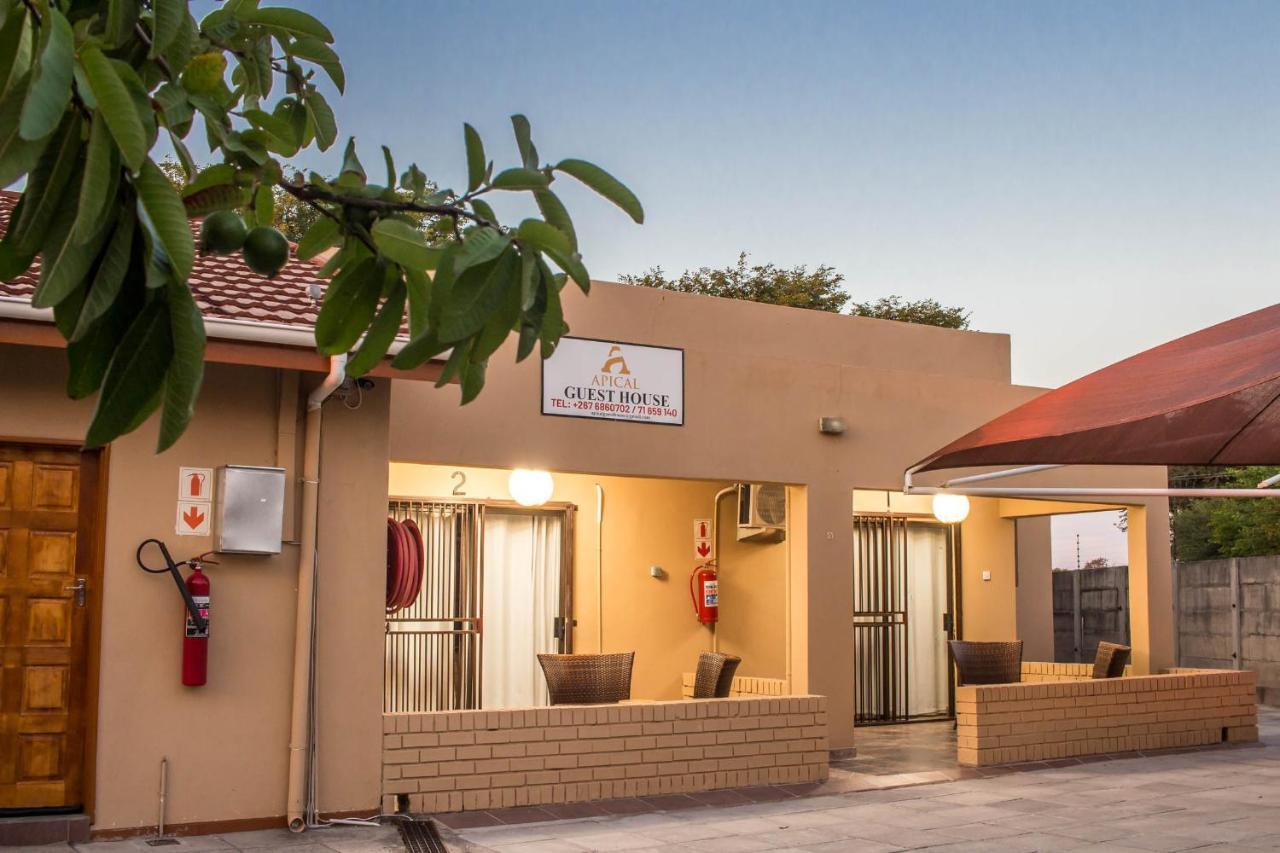 Apical Guesthouse Maun Exterior photo